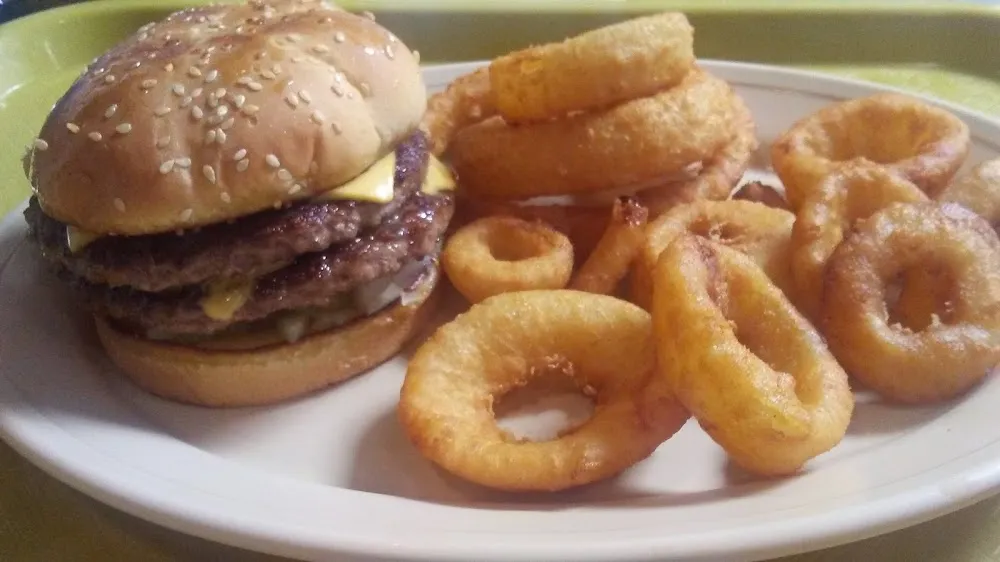 Double Cheeseburger with Onion Rings
